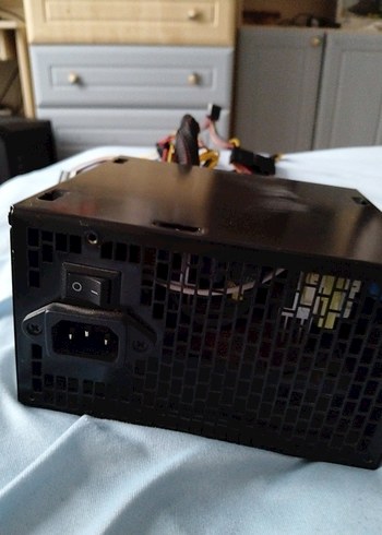 EVEREST 400W Bilgisayar Güç Kaynağı - Görsel 3