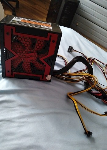 EVEREST 400W Bilgisayar Güç Kaynağı - Görsel 2