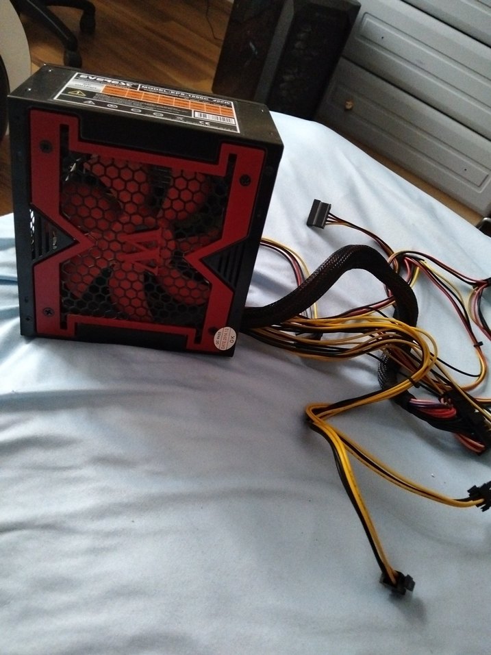 EVEREST 400W Bilgisayar Güç Kaynağı - Görsel 2