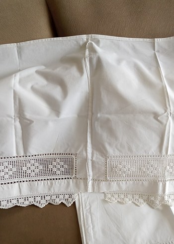 Dantel ucu ile uyumlu karyola takımı - Görsel 5