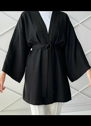 Siyah kimono