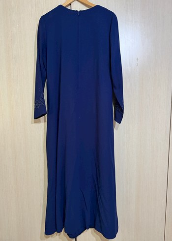 Mavi Uzun Kollu Nakışlı Kadın Elbise tesettür abiye - Görsel 2