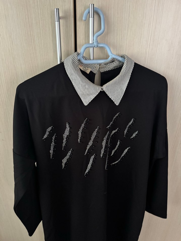 Uzun Kollu Siyah Midi Tunik tesettür - Görsel 3