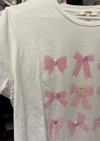 İnce Pamuklu Beyaz Tişört, Pembe Fiyonk Detaylı - Görsel 6