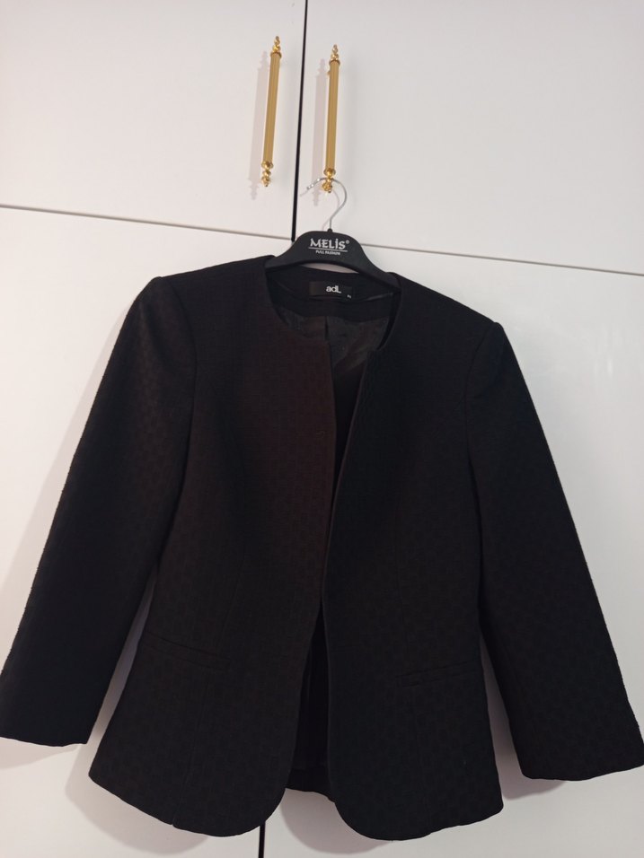 Siyah Düğmeli Kadın Blazer Ceket - Görsel 2