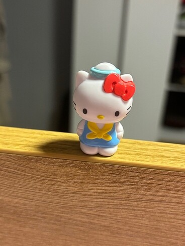 hello kitty figür