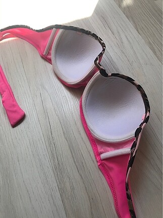 Zara Bikini üstü