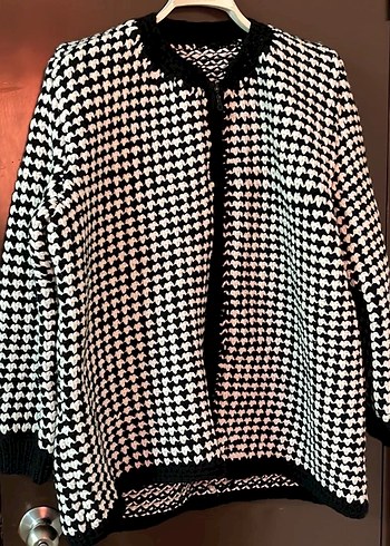 El örmesi kalın mont gibi hırka - Görsel 2