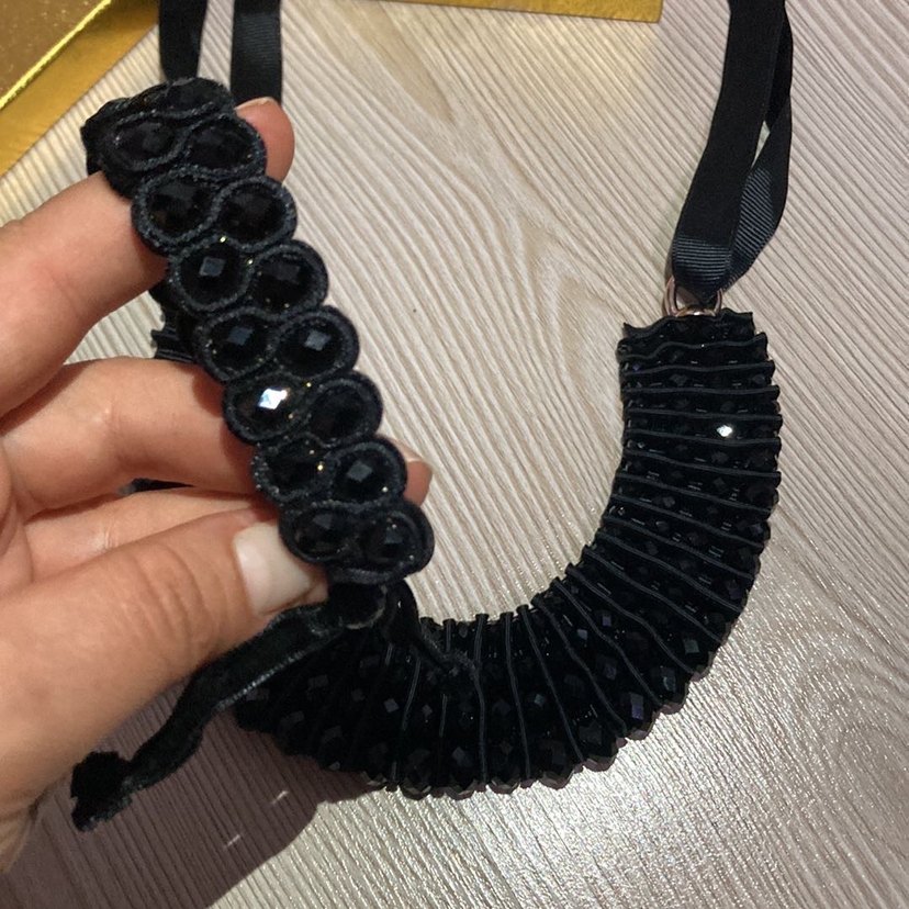 Siyah Nakışlı Gotik Boncuklu Kısa Kolye bileklik - Görsel 3