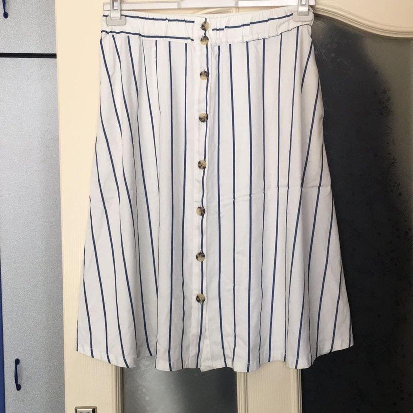 Düğmeli Çizgili Mavi Midi Etek - Görsel 2