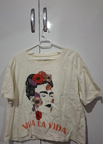 Frida Kahlo Krem Kadın Tişört