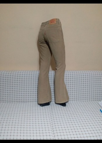 levis 28