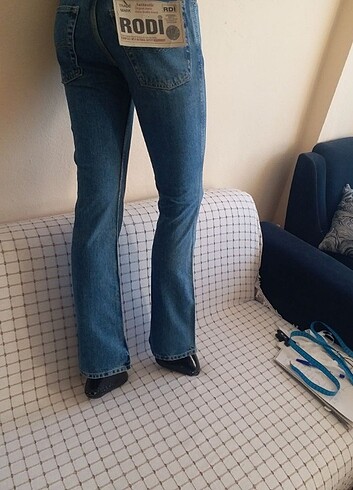 28 Beden RODI JEANS BAYAN SIENA 28 30 BEDEN