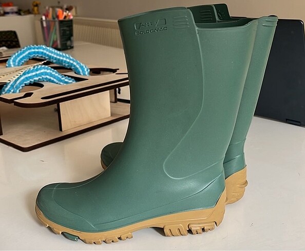 Decathlon 31-32 yağmur çizmesi
