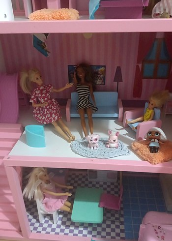 Pembe Oyuncak Barbie  Evi ve Araç Seti - Görsel 3