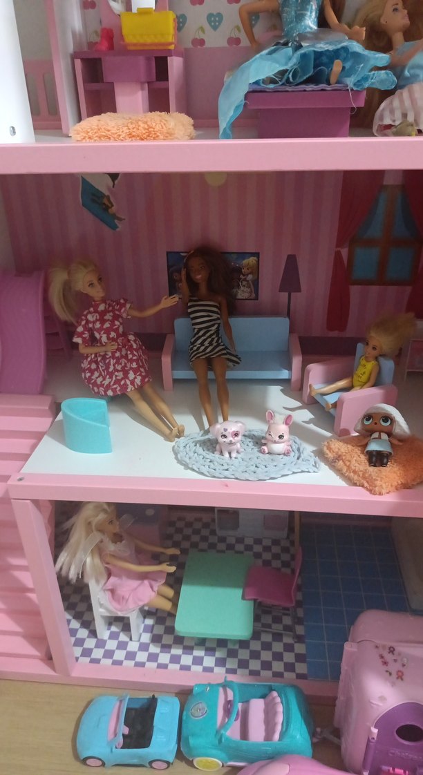 Pembe Oyuncak Barbie  Evi ve Araç Seti - Görsel 3