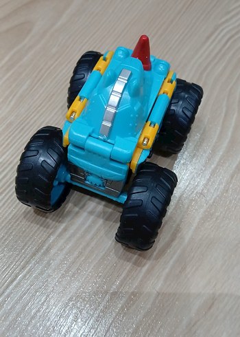  Beden Renk Renkli Sarı Oyuncak Araba