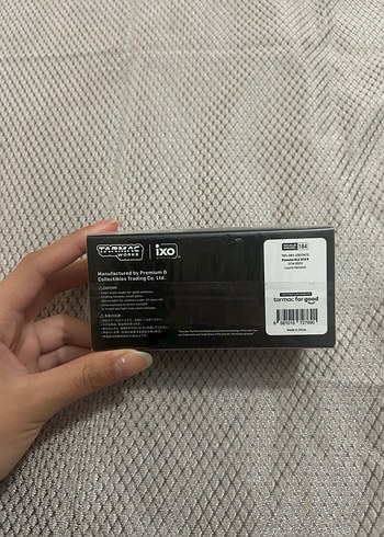 Tarmac Works Porsche 911 GT3 R Model Araba - Görsel 3