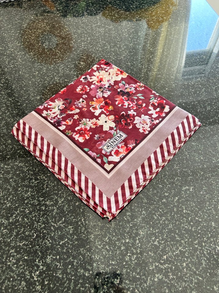 Çiçek Desenli Pileli Bohem Kadın Eşarp - Görsel 2