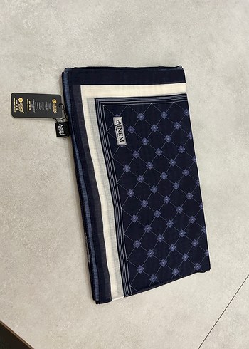 Kadın Desenli Çok Renkli Şal - Görsel 8