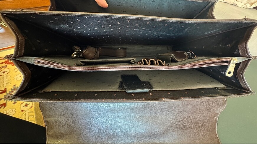 Notebook ve evrak çantası - Görsel 6