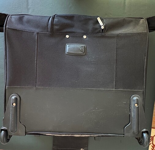 Takım elbise taşıma valizi - Görsel 2