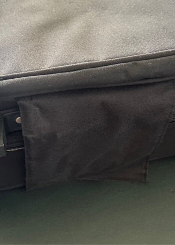 Takım elbise taşıma valizi - Görsel 3