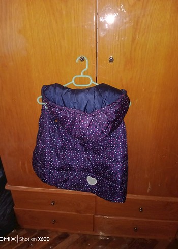 Kız Çocuk Lacivert Kapüşonlu Fermuarlı Yelek - Görsel 3