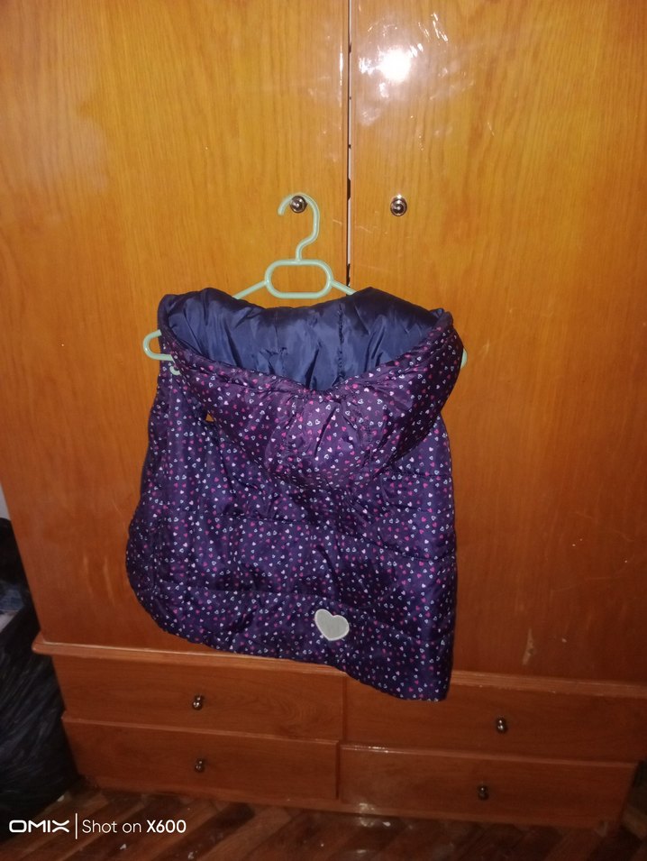 Kız Çocuk Lacivert Kapüşonlu Fermuarlı Yelek - Görsel 3