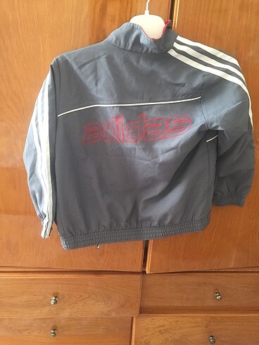 4 Yaş Beden Adidas üst