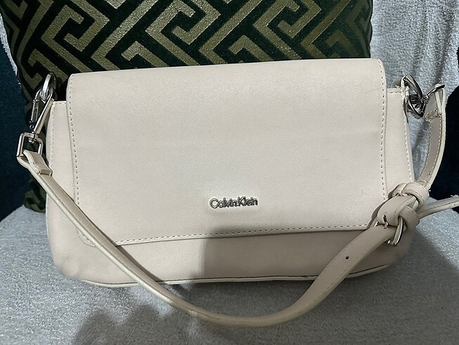Calvin klein el çantası