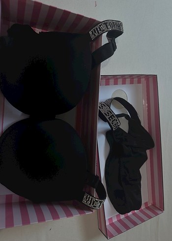 Victoria's Secret Siyah Mini Sütyen ve Külot - Görsel 4