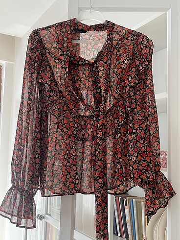 38 Beden Zara bluz