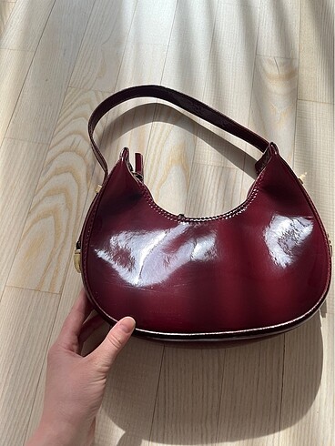 Bordo çanta