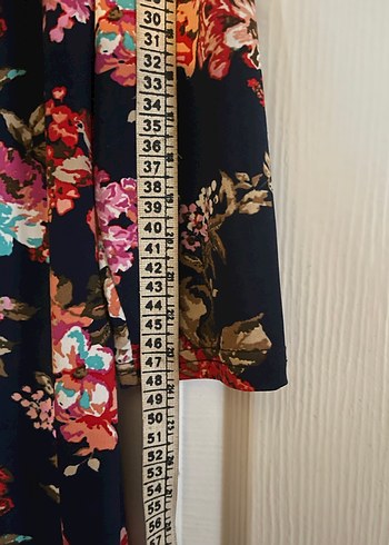 Çiçek Desenli Uzun Kollu Midi Elbise ya da tunik - Görsel 5