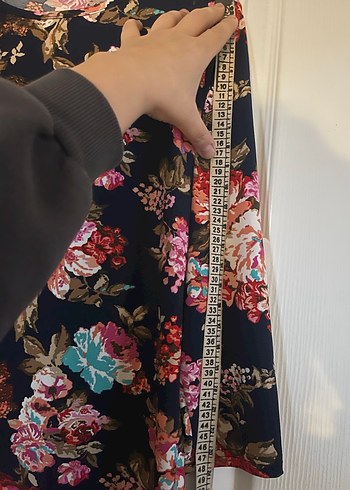 Çiçek Desenli Uzun Kollu Midi Elbise ya da tunik - Görsel 4