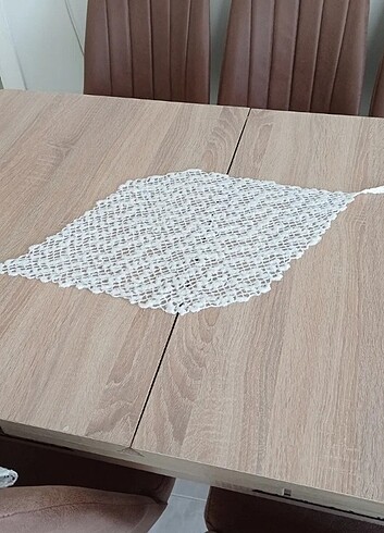 Diğer RUNNER MASA ÖRTÜSÜ