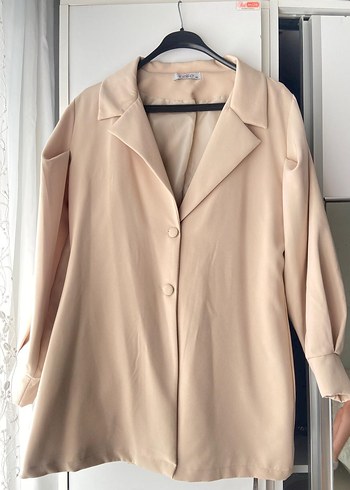 Bej Kadın Düğmeli Blazer
