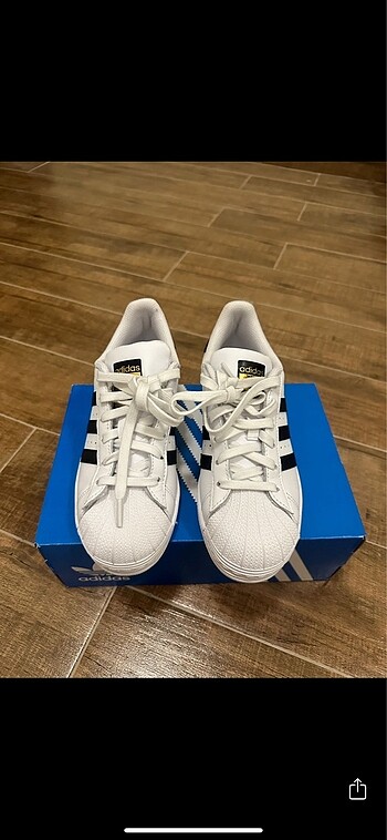 Adidas spor ayakkabı