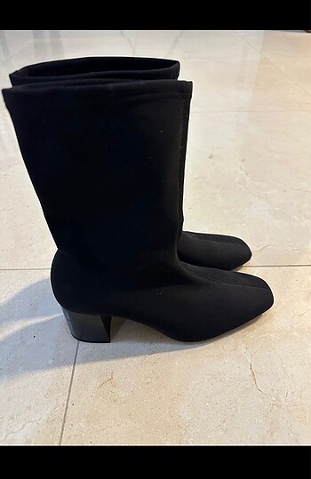 H&M çizme