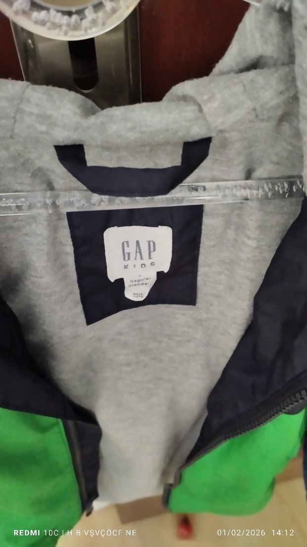 Erkek Çocuk Renkli Fermuarlı Yağmurluk - Görsel 3