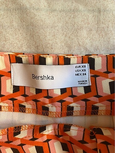 Bershka bershka etek