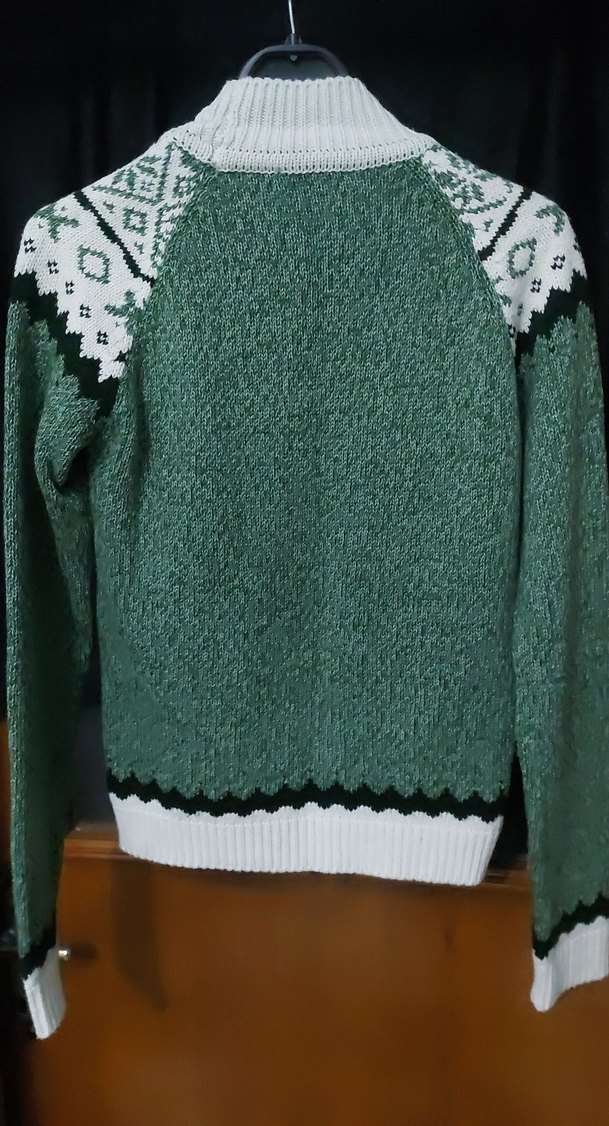 Bohem Tarzda Yeşil Boğazlı Kadın Kazak - Görsel 3