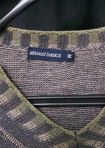 Gri V Yaka Erkek Triko Kazak - Görsel 2