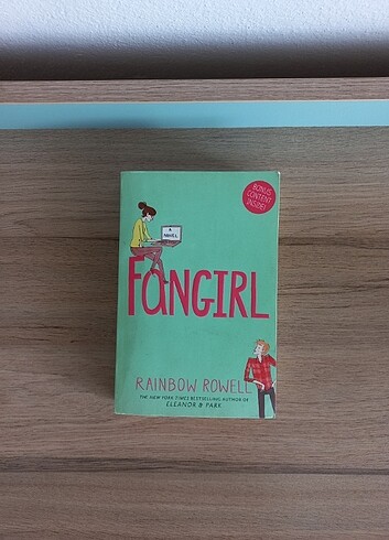 Fangirl Rainbow Rowell İngilizce Kitap - Görsel 2