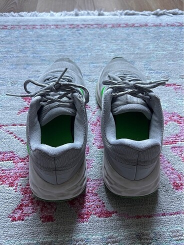 Nike Nike Revolution 38 Numara