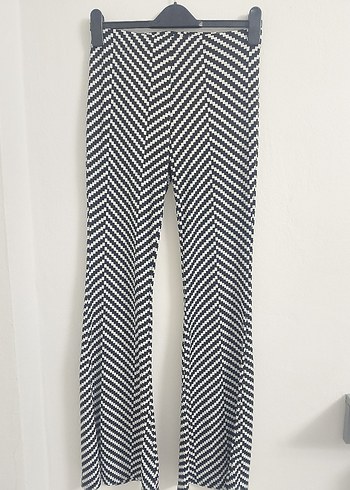 38 Beden Zebra Desenli Pilili Kadın Kumaş Pantolon