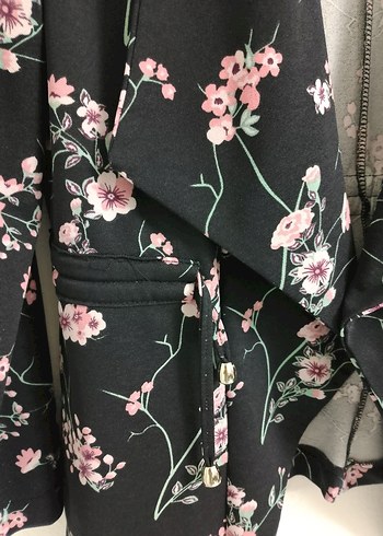 l Beden Çiçek Desenli Düğmeli Kadın Blazer Ceket