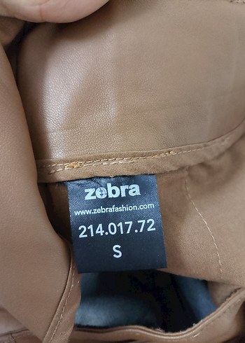 Kemerli Bej Deri Mini Şort - Görsel 3