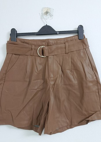 Kemerli Bej Deri Mini Şort - Görsel 10